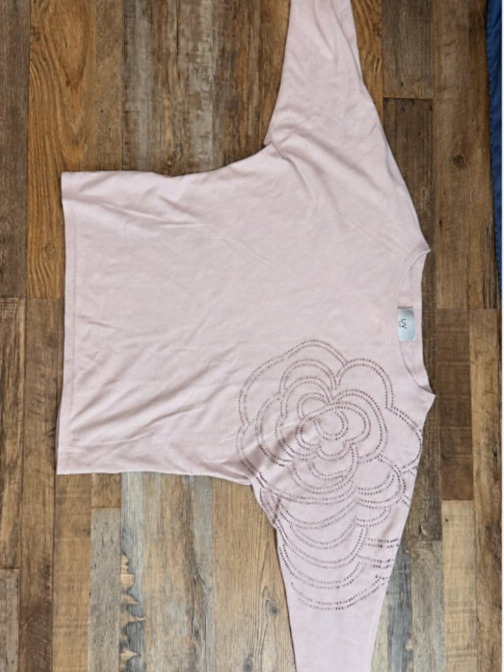 LIV Milano Women's  Lavender Rhinestone Floral Sweater – Size Medium